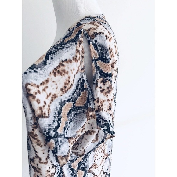 Carmen Marc Valvo | Snakeskin Print Top Womens SM Dolman Cold Shoulder Pullover - Picture 6 of 10